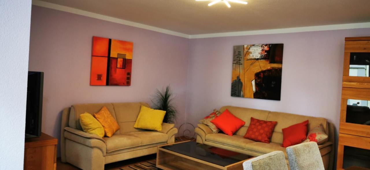 Tolle, Gemutliche, Voll Moblierte 3 Zimmer Wohnung. بادن بادن المظهر الخارجي الصورة